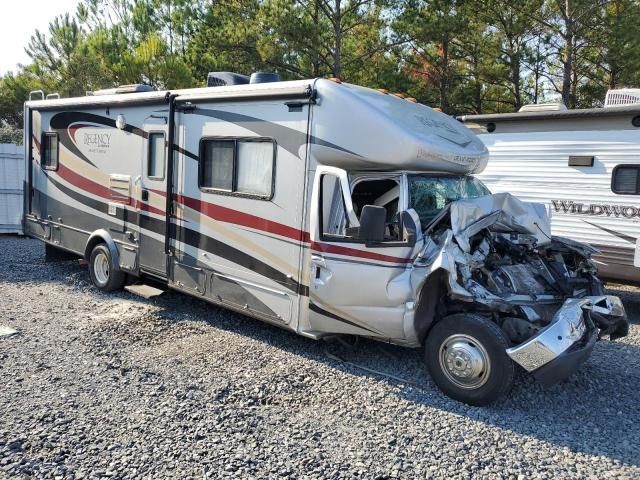 2009 Ford Econoline E450 Super Duty Cutaway Van