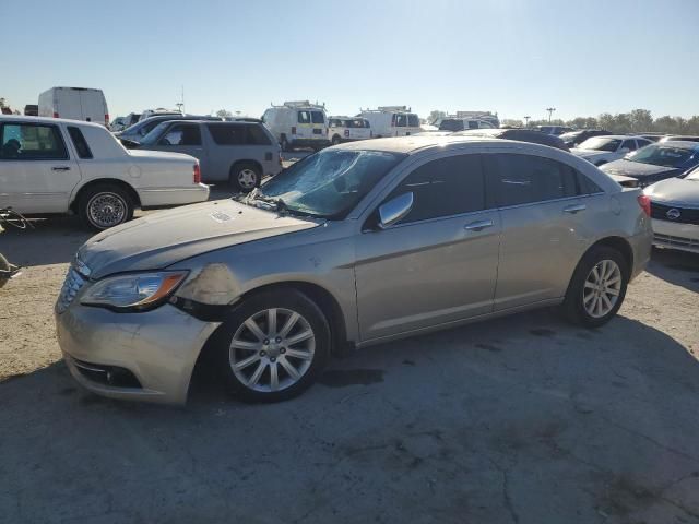 2013 Chrysler 200 Limited