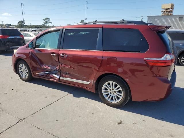 2015 Toyota Sienna XLE