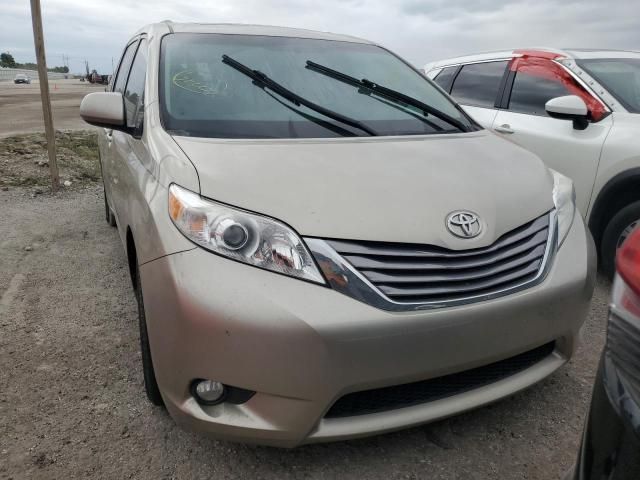 2015 Toyota Sienna XLE