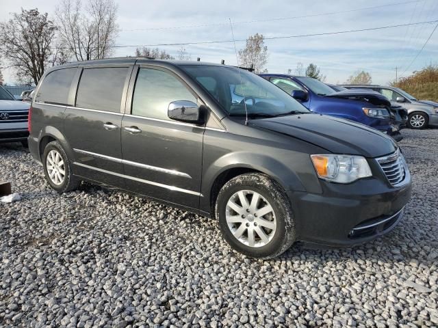 2012 Chrysler Town & Country Touring L