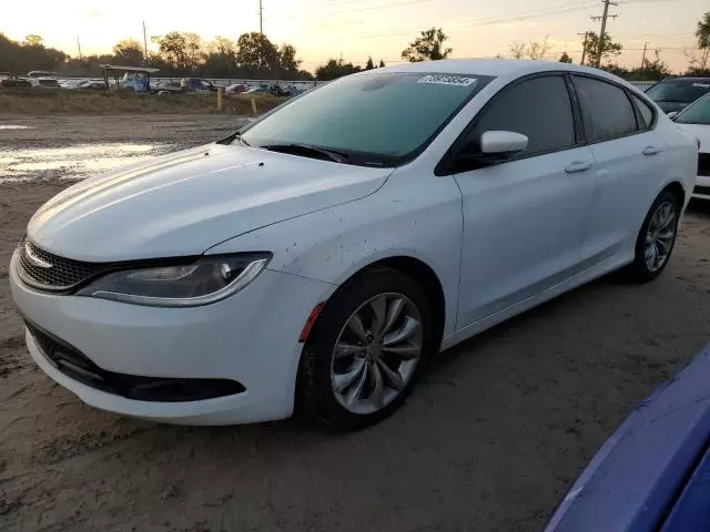 2016 Chrysler 200 S