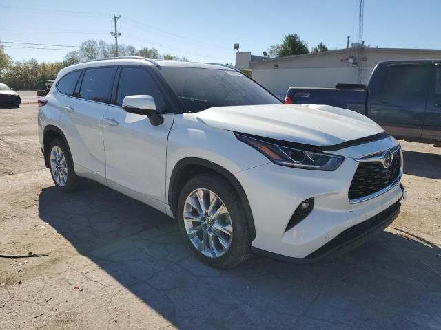 2022 Toyota Highlander Limited