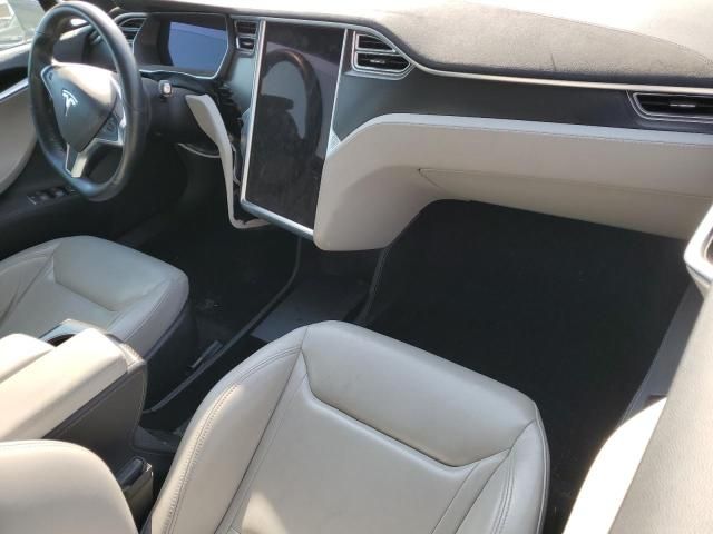 2015 Tesla Model S 70D