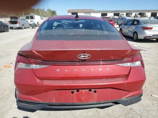 2022 Hyundai Elantra SEL