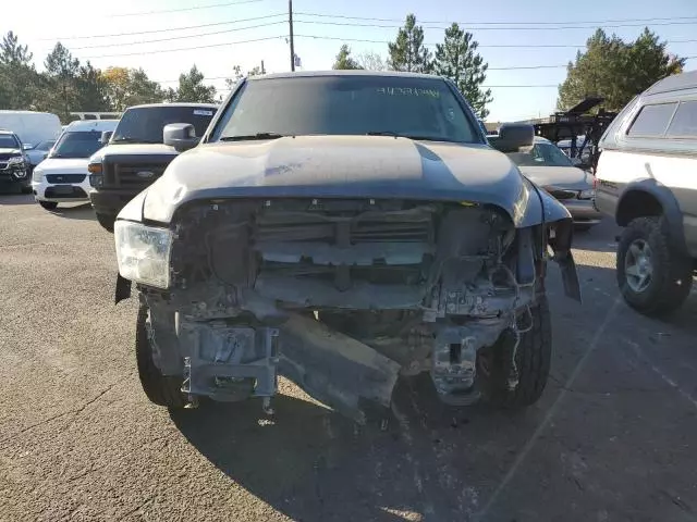 2016 Dodge RAM 1500 SLT