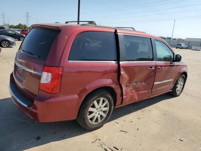 2013 Chrysler Town & Country Touring