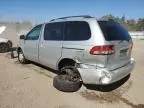 2002 Toyota Sienna LE