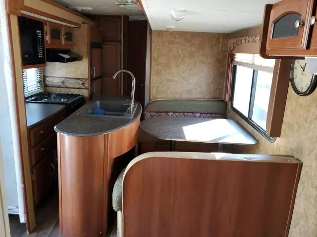 2014 Coachmen Freedom EX