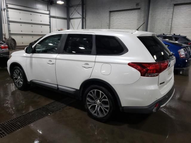 2016 Mitsubishi Outlander SE