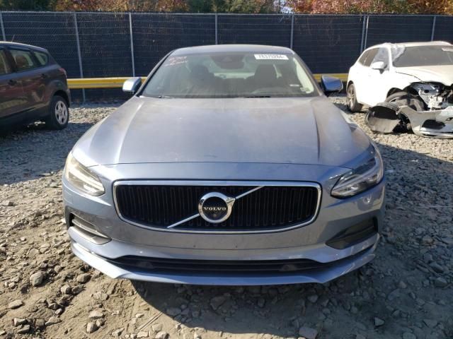 2017 Volvo S90 T6 Momentum