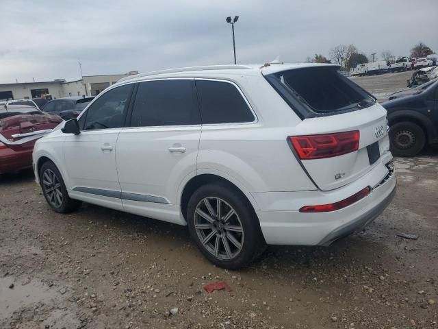 2019 Audi Q7 Premium Plus