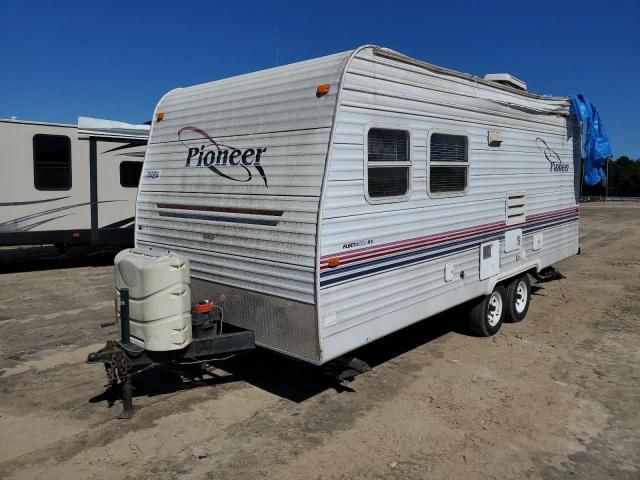 2002 Fleetwood Trailer