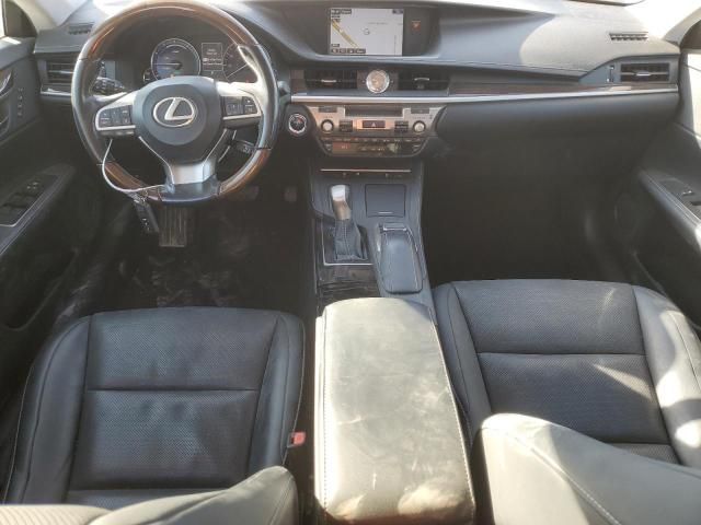 2016 Lexus ES 300H