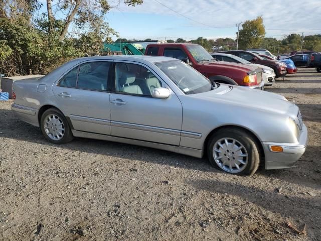 2001 Mercedes-Benz E 320 4matic