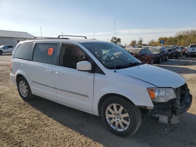 2016 Chrysler Town & Country Touring