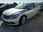 2018 Volkswagen Passat SE