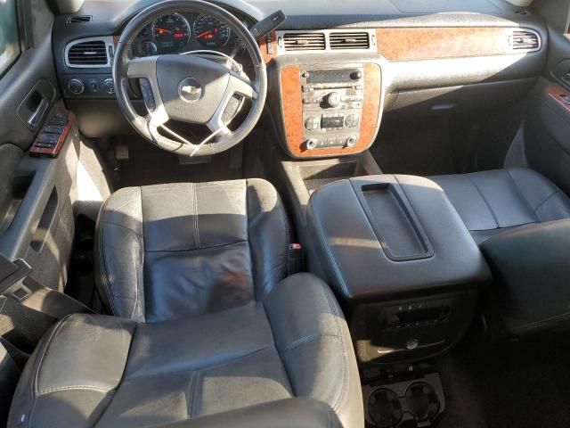 2011 Chevrolet Suburban K1500 LT