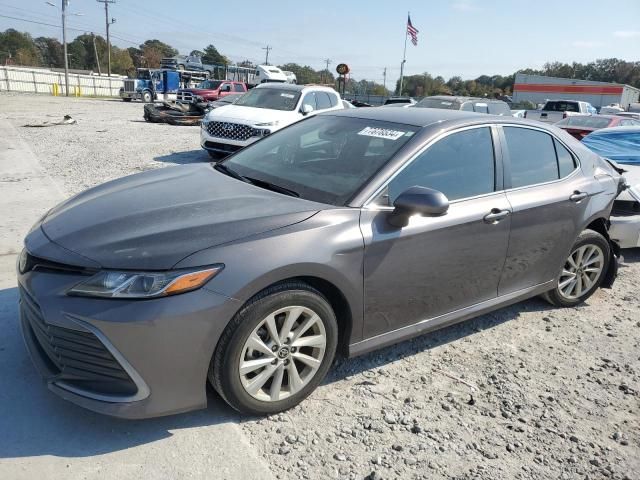 2022 Toyota Camry LE