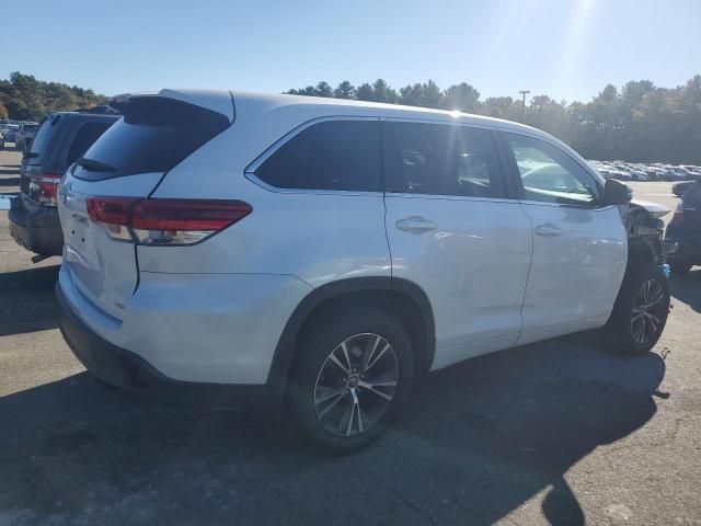 2018 Toyota Highlander LE