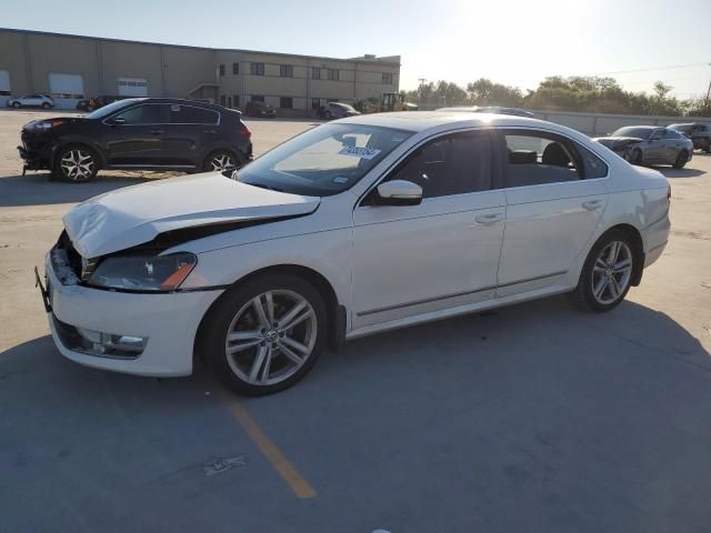 2013 Volkswagen Passat SEL