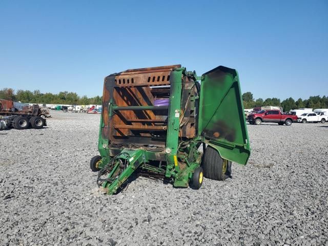 2019 John Deere 560M