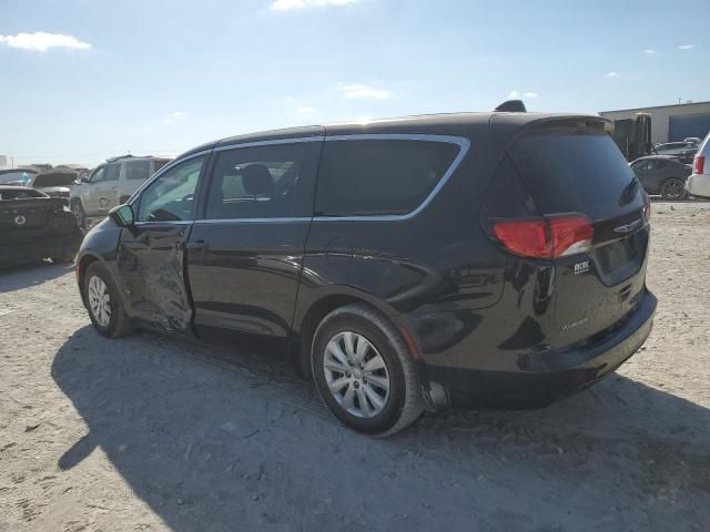 2020 Chrysler Voyager L