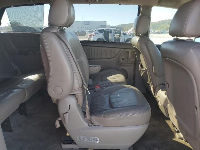 2008 Toyota Sienna XLE