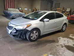 KIA Vehiculos salvage en venta: 2016 KIA Forte LX