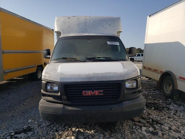 2006 GMC Savana Cutaway G3500