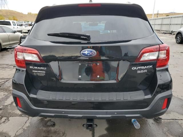 2018 Subaru Outback Touring