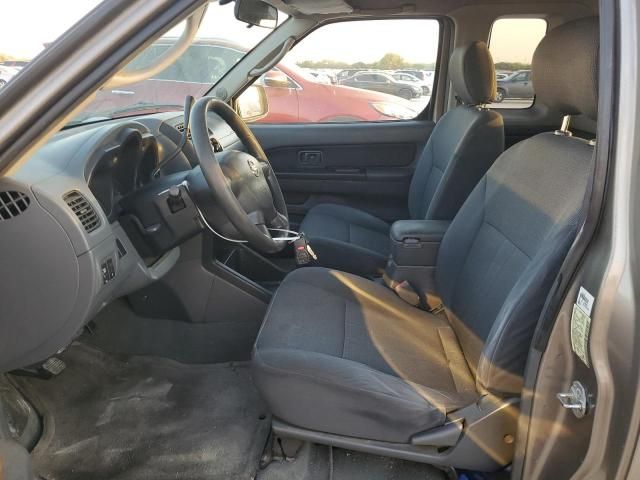 2004 Nissan Frontier King Cab XE