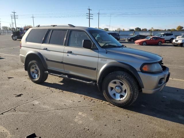 2004 Mitsubishi Montero Sport ES