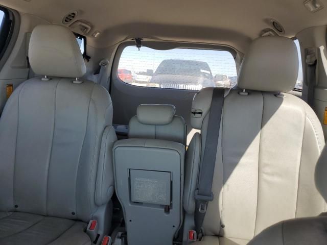 2014 Toyota Sienna XLE