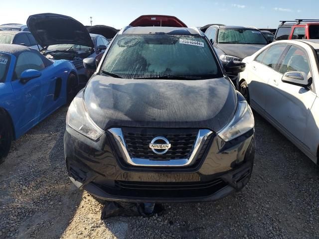 2018 Nissan Kicks S