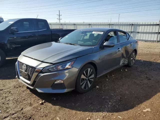 2021 Nissan Altima SV