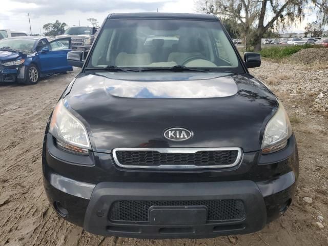 2010 KIA Soul +