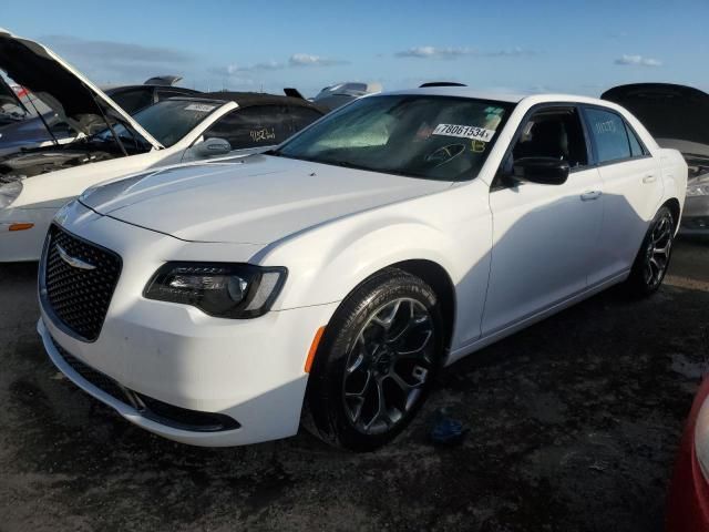 2018 Chrysler 300 Touring