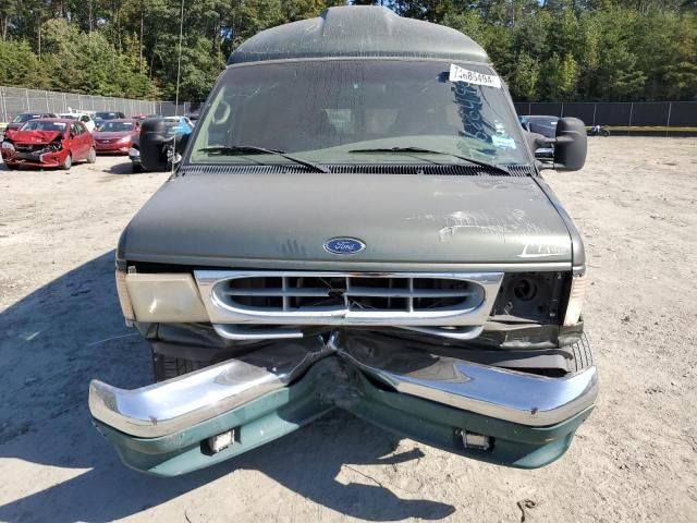 2002 Ford Econoline E150 Van