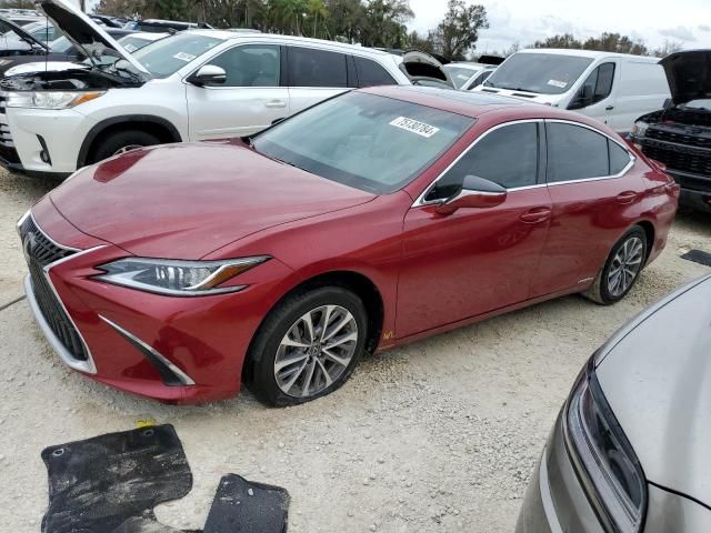 2022 Lexus ES 300H Base