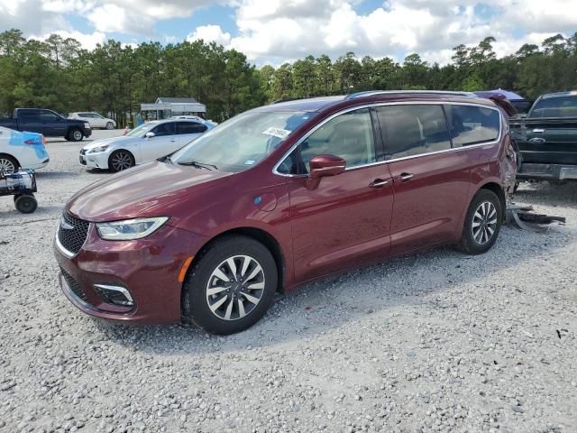 2021 Chrysler Pacifica Hybrid Touring L