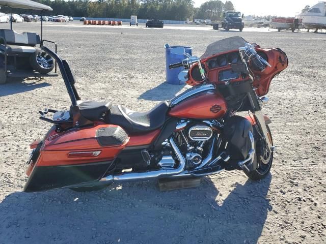 2018 Harley-Davidson Flhxse CVO Street Glide