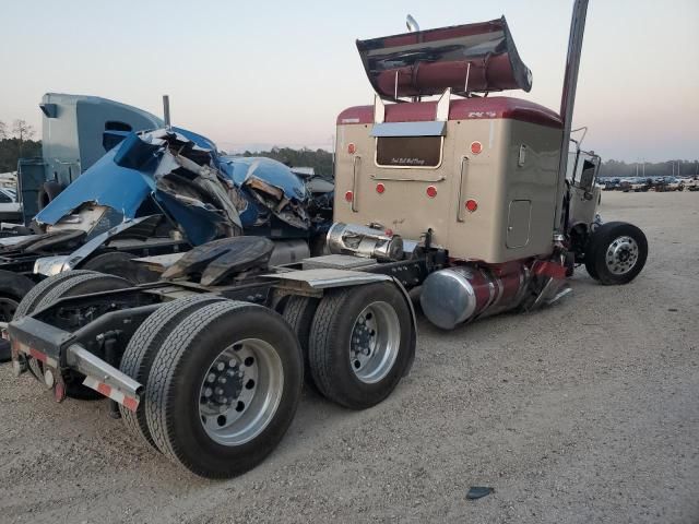 2007 Peterbilt 379