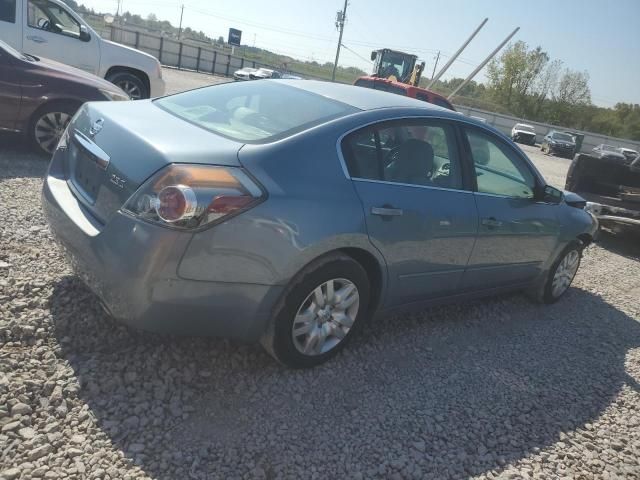 2010 Nissan Altima Base