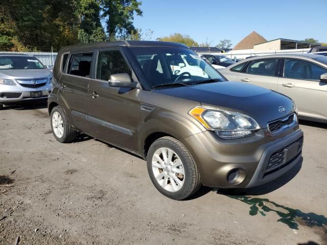 2012 KIA Soul +