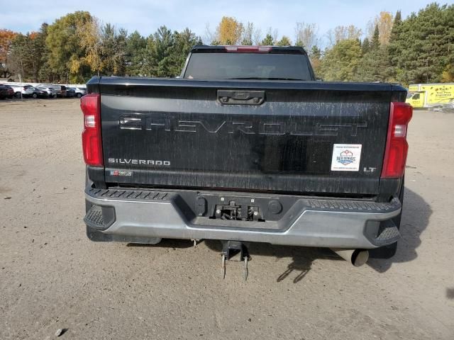 2022 Chevrolet Silverado K3500 LT