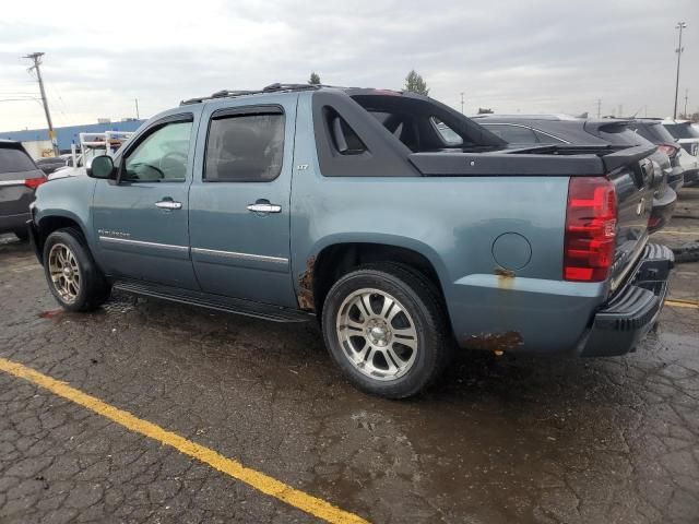 2010 Chevrolet Avalanche LTZ