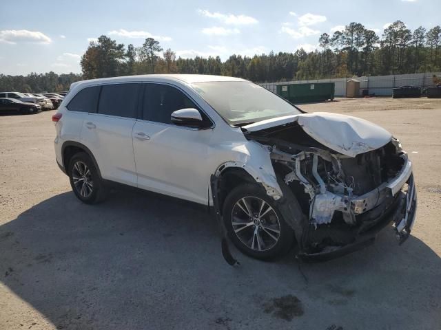 2019 Toyota Highlander LE