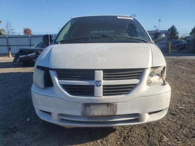 2005 Dodge Grand Caravan SE