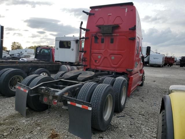 2016 Freightliner Cascadia 125